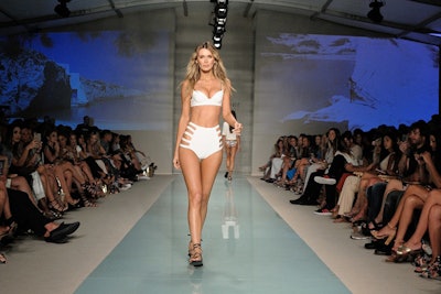 A model walked for Tori Praver at Funkshion.