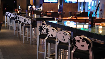 iPic lounge bar