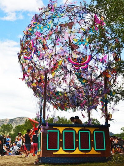 Vertex art director Nova Han and her team curated a shipwrecked hot air balloon DJ booth topped with mesh butterflies for the Bee Vee Beach Club.