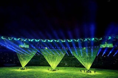 Producer-reviewers cited the opening ceremony's projection mapping and light displays as a highlight, given the fact that it was produced on a low budget.
