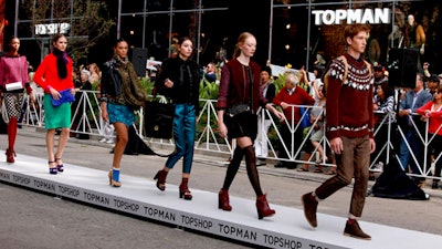 TopShop’s Chicago flagship store grand opening events
