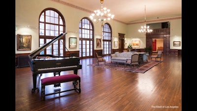 The Ebell of Los Angeles’ art salon is perfect for silent auctions and cocktail receptions.