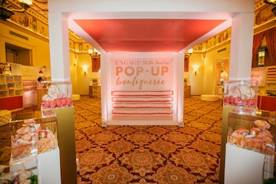 As with all Engage events, the color scheme reflected the destination: a coral palette evoked Palm Beach.