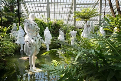 4. The School of the Art Institute of Chicago Fashion and the Walk