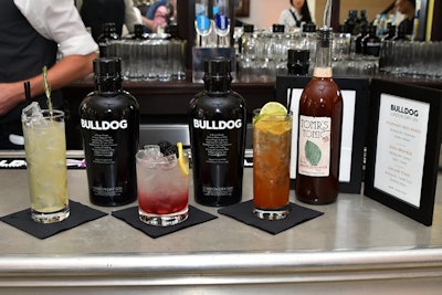 Bulldog London Dry Gin partnered with Gilt to provide guests custom cocktails throughout the event series.