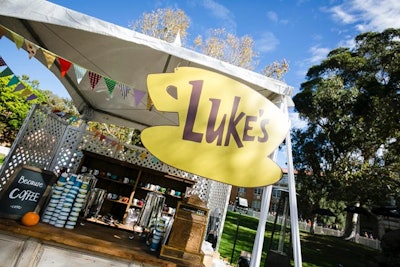 Gilmore Girls' beloved Luke's coffee shop was an integral component for fans at Netflix's Los Angeles festival.
