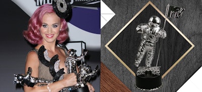 Katy Perry with the MTV VMA Moonman Statuette by Society Awards