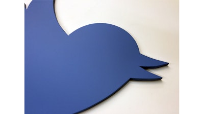 2 Twitter