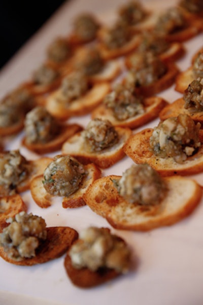 FireFly Farms Creamery and Market, a Maryland-based cheesemaker known for its goat cheese, served caramelized celery root, pear, and black and blue goat cheese on crostini.