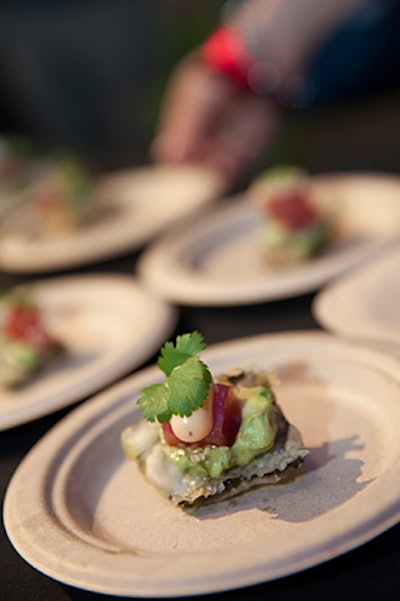 Bidwell served small bites of Hawaiian nachos topped with guacamole and tuna tartare.