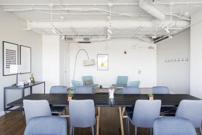 Workshop in Tones of Blue