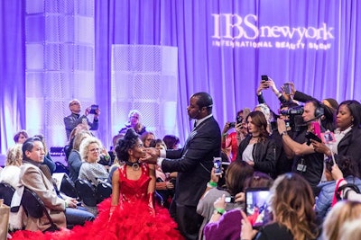 The Main Stage program offered hands-on demonstrations from some of the industry's biggest stars, such as celebrity hair stylist Ted Gibson.