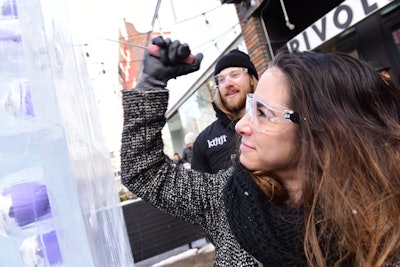 Brand ambassadors invited passersby to use an ice pick to chip for their prize.