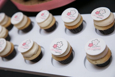 Sprinkles Cupcakes created fondant toppers with the festival's logo for mini cupcakes.