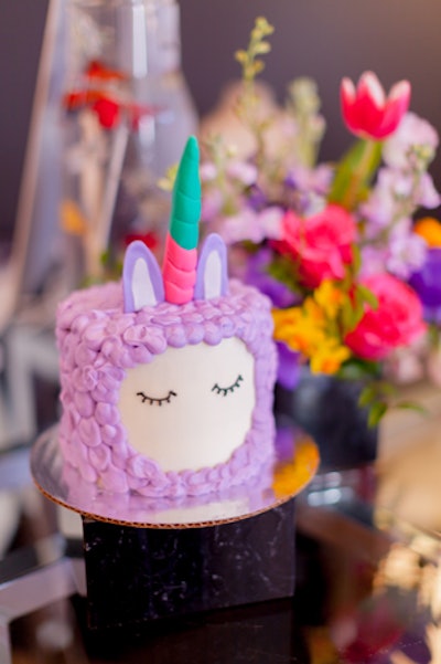 Custom-designed llamacorn cakes also were incorporated into the event's decor.
