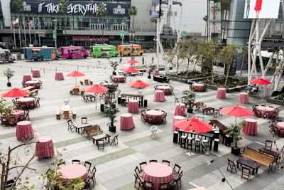 Six local food trucks provided lunch on day two of the summit. Guests passed an hour networking in the winter sun before heading to the afternoon session.