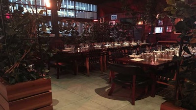 30-Person Seated Dinner Semi-private