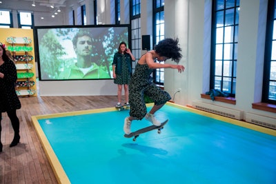 For the event, Old Navy wanted to bring to life its latest TV spot, which features pro female skateboarders in its spring dresses.