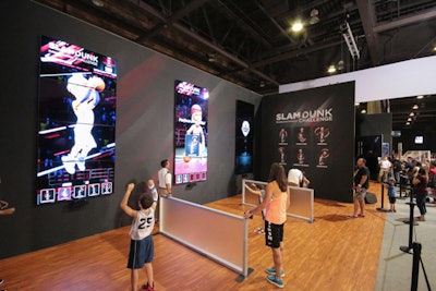 To showcase the color and clarity of LG’s new OLED TVs, Advantage created a motion-sensor-based slam-dunk simulator. Fans built their avatar on an LG G Pad tablet and then demonstrated their ball-handling skills in front of the stacked TVs. The motion-sensor technology, created by Next/Now, picked up those movements, and the avatar on the screens replicated them.