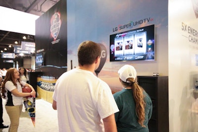 To encourage fans to share photos on social media, Advantage used the Social Slots game from EventsTag. As fans posted a photo one of LG’s hashtags, it caused the virtual slot machine displayed on an LG TV to spin and award a prize.