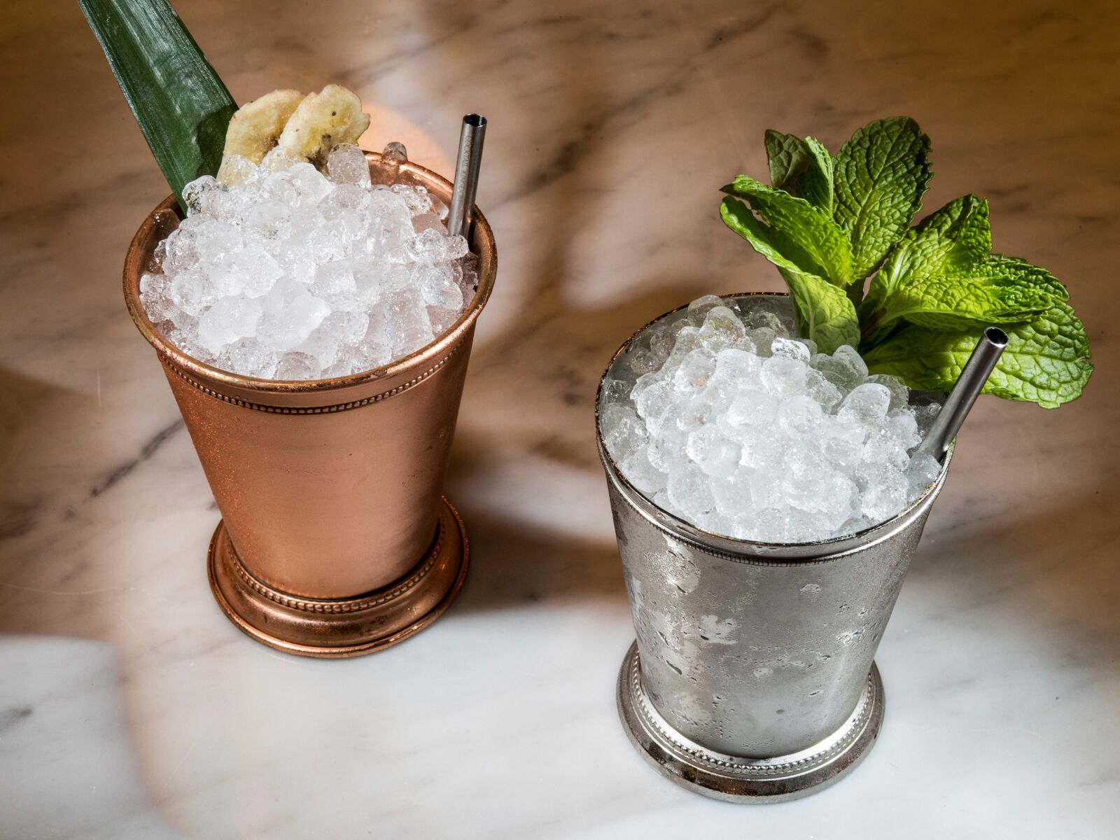 Cocktails At The Vnyl Julep