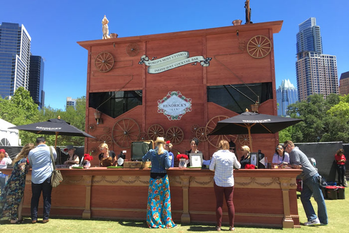 10 Best Ideas of the Week: a Three-Story Cocktail Bar, Yoga ...