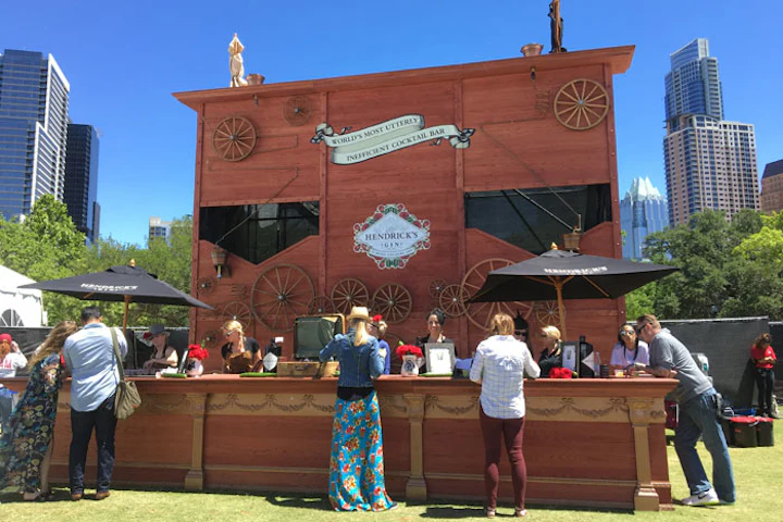 10 Best Ideas of the Week: a Three-Story Cocktail Bar, Yoga ...