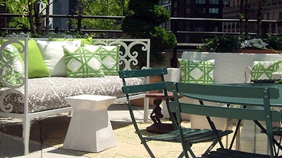 Custom Outdoor Cushions & Pillows