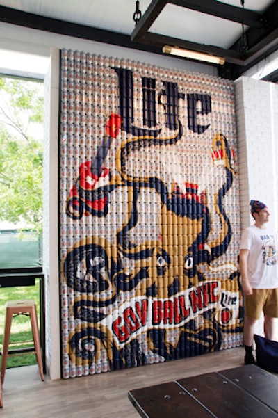 Miller Lite Bar 75