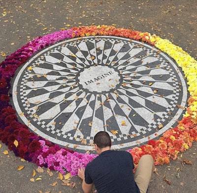 Miller’s first “random act of flowers” featured a rainbow of repurposed florals encircling the iconic black-and-white Imagine mosaic in the Strawberry Fields section of Central Park.