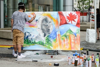 Starbucks Canada invited Torontonians to David Pecaut Square to see Toronto artist Leyland Adams spray paint Canadians’ wishes for Canada’s future as part of the national #150PlusWishes campaign, which celebrates the country's 150th anniversary.