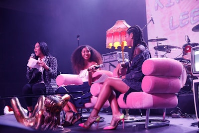 In one of the day's most popular panels, fashion powerhouse Kimora Lee Simmons and her daughters, Ming and Aoki, discussed the importance of women supporting other women.