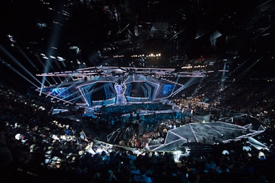 Due to the size of the Forum, Lipson and the MTV team tried to find ways to connect the performers and audience members. Their solution was to create six individual stages—including two main stages, a far stage, a “mosh” stage, and a central stage with a catwalk. “It sort of started to feel like a piece of origami,” said Lipson.