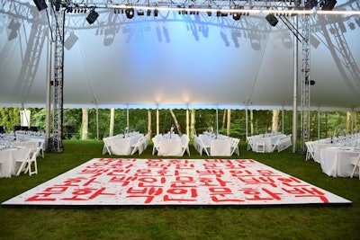 Davenport's work was later removed from the tent during dinner to allow for dancing. With the size of the dinner tent set, producers decided to seat 600 (down from 685 in 2016). To offset the smaller number of dinner guests, ticket prices were raised slightly.