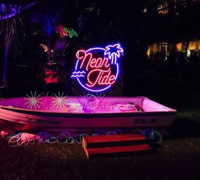 Custom neon sign for private event, Everlast Productions