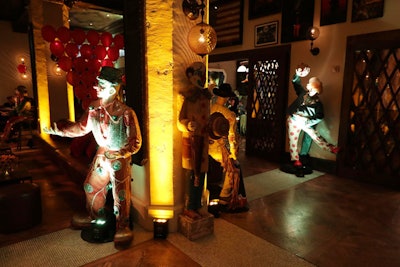 Clown mannequins and collectibles from L.A. Circus were placed throughout the event.