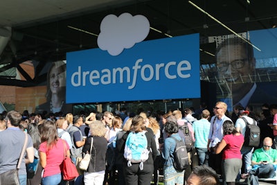 Dreamforce Salesforce Ovation