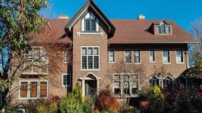 Cheney Mansion, owned and operated by the Park District of Oak Park.