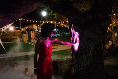 A tree at the event featured a fake portal to the “Upside Down”—a reference to the show’s creepy alternate dimension. Another nod to the Upside Down came in a GIF photo booth by Om Digital that displayed flipped versions of photos.
