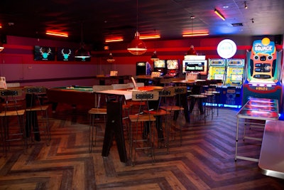 1. Bowlero San Marcos