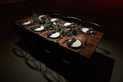 New Jersey-based Party Rental Ltd. recently created several Thanksgiving-appropriate looks using their own rentals. The brand’s Wide Country Table added to this look’s bold, dark accents and rich textures. The seasonal flowers come from Botanica Inc. For the photo shoot, which took place at the TimesCenter, Great Performances handled catering.
