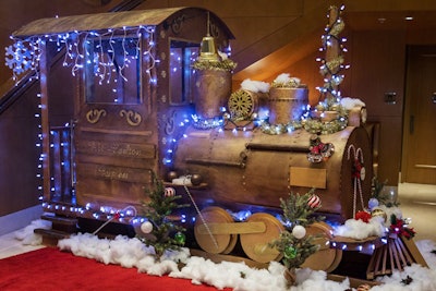 The train was made with 700 pounds of chocolate and is decorated with edible gold.