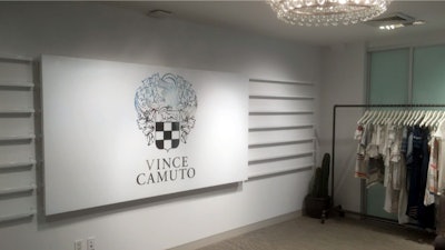 VINCE CAMUTO SHOWROOM 17’: Full service interior design