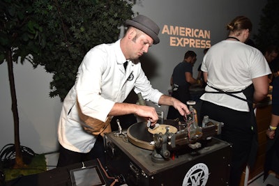 Mobile Vinyl Recorders were onsite pressing vinyl records of Timberlake's first single off his new album.