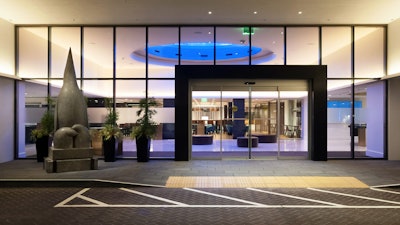 Porte Cochere