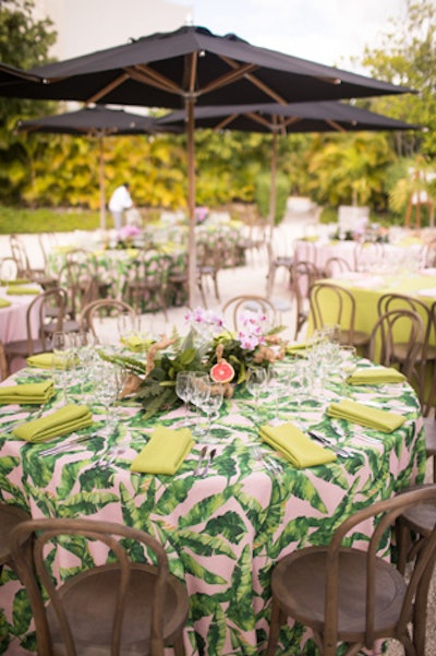 The dining table set up for the second day’s luncheon featured on-theme palm print linens by Nuage Designs.
