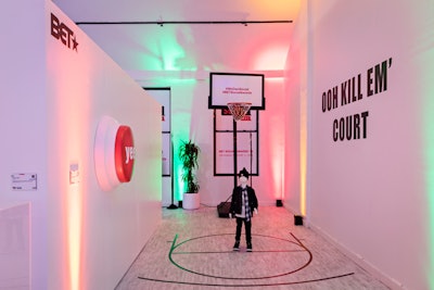 Another area featured a basketball court inspired by the “Ooh Kill Em” Vine. The backboard included hashtags tied to the BET Social Awards.