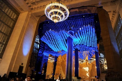 The 'Water Ripples' installation in Grand Central Terminal featured close to 600 kinetic 'droplets' that reacted to people's movements.