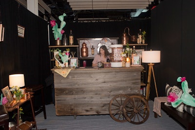 Tito’s Handmade Vodka, which usually participates as a beverage sponsor, became a gold table sponsor this year and presented its Texas-style Stillhouse Lounge among the showcase.