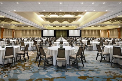 Metropolitan Ballroom - Second largest hotel ballroom in Canada